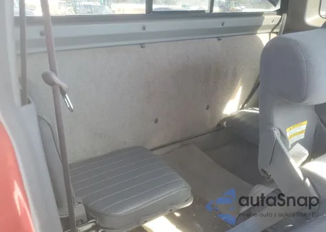 2000 Nissan Frontier King Cab Xe z USA, uszkodzony, nr VIN 1N6DD26S1YC321403